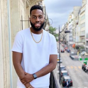 Meet your Posher, Christopher